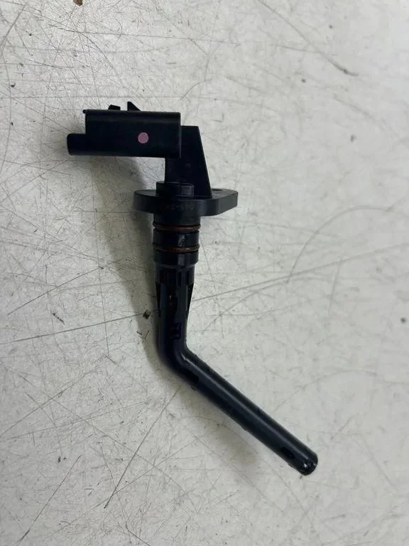 Citroen C5 Aircross 2024 Ölmessstab Sensor image 3