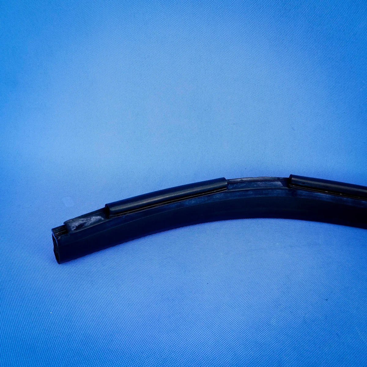 Joint de capot arrière BMW 5 G30 51767347394 image 5