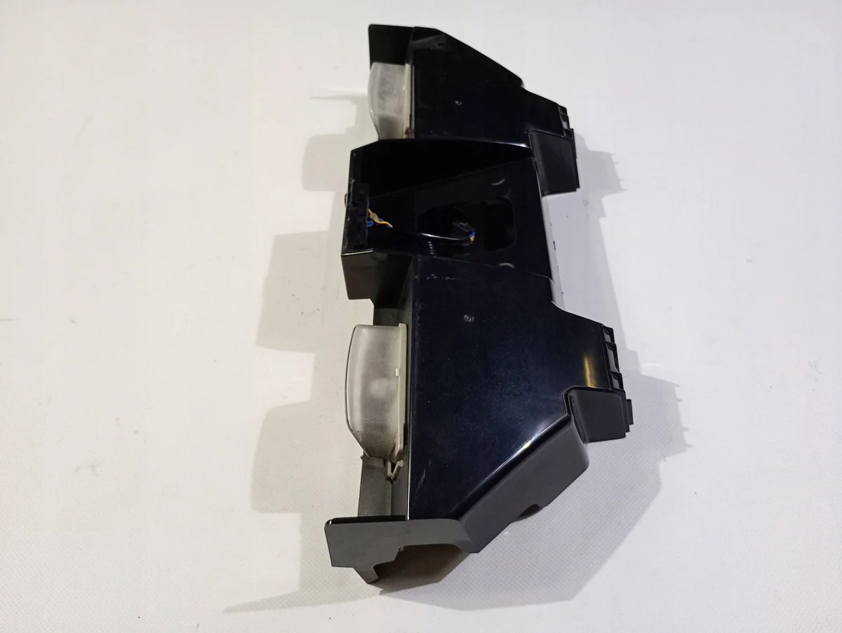 Para-choque Traseiro Nissan 370z OE 96250-1EA0A image 6