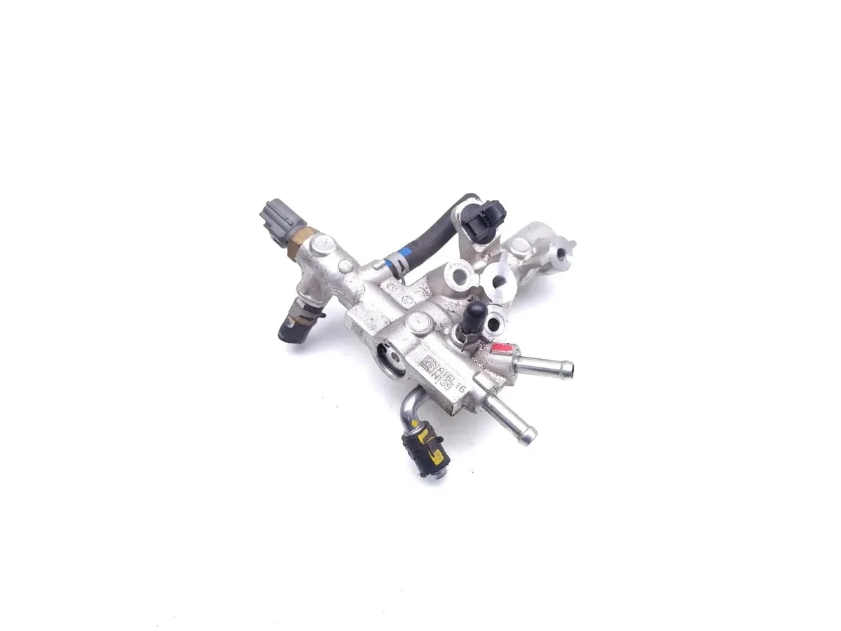 Mazda 6 2.2 D Brandstofdrukregelaar A16L16N139 image 3