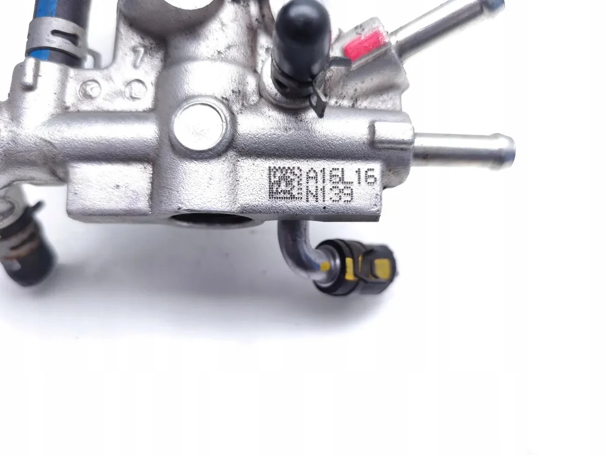 Mazda 6 2.2 D Brandstofdrukregelaar A16L16N139 image 7