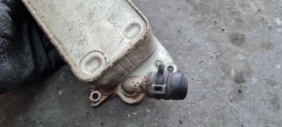 Audi A6 C7 A7 vaihteistoöljynjäähdytin image 8