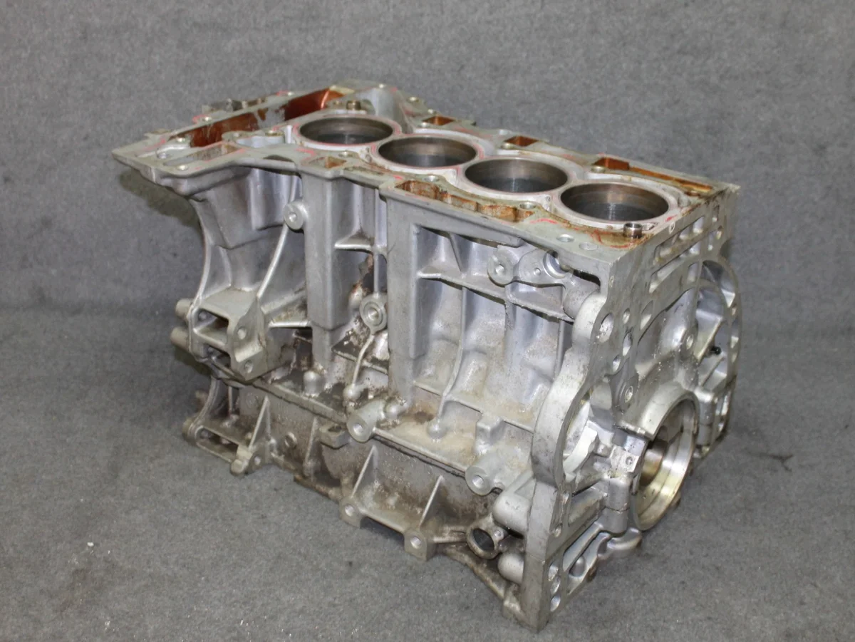 BMW N20 Motorblock 7587604 - Begagnad