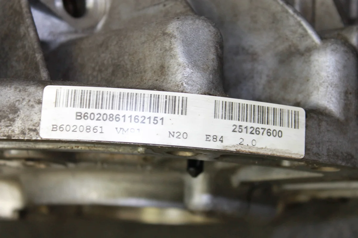 BMW N20 Engine Block 7587604 image 4