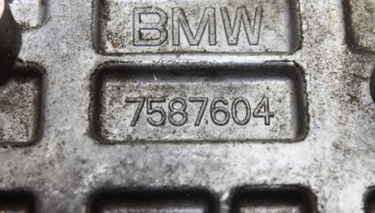 BMW N20 Engine Block 7587604 image 10