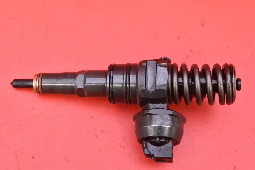 Inyector Bomba 038130073AG Skoda Octavia 2
