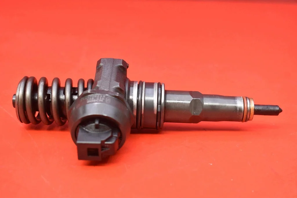 Einspritzdüse 038130073AG für Skoda Octavia II 1.9 TDI image 7