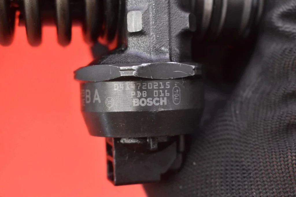Einspritzdüse 038130073AG für Skoda Octavia II 1.9 TDI image 9