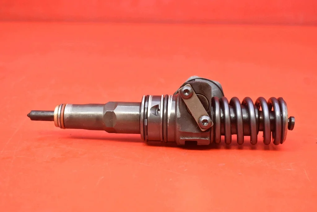 Einspritzdüse 038130073AG für Skoda Octavia II 1.9 TDI image 7