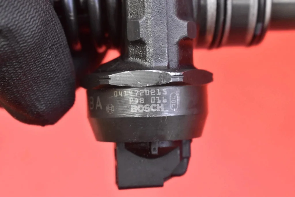 Einspritzdüse 038130073AG für Skoda Octavia II 1.9 TDI image 9