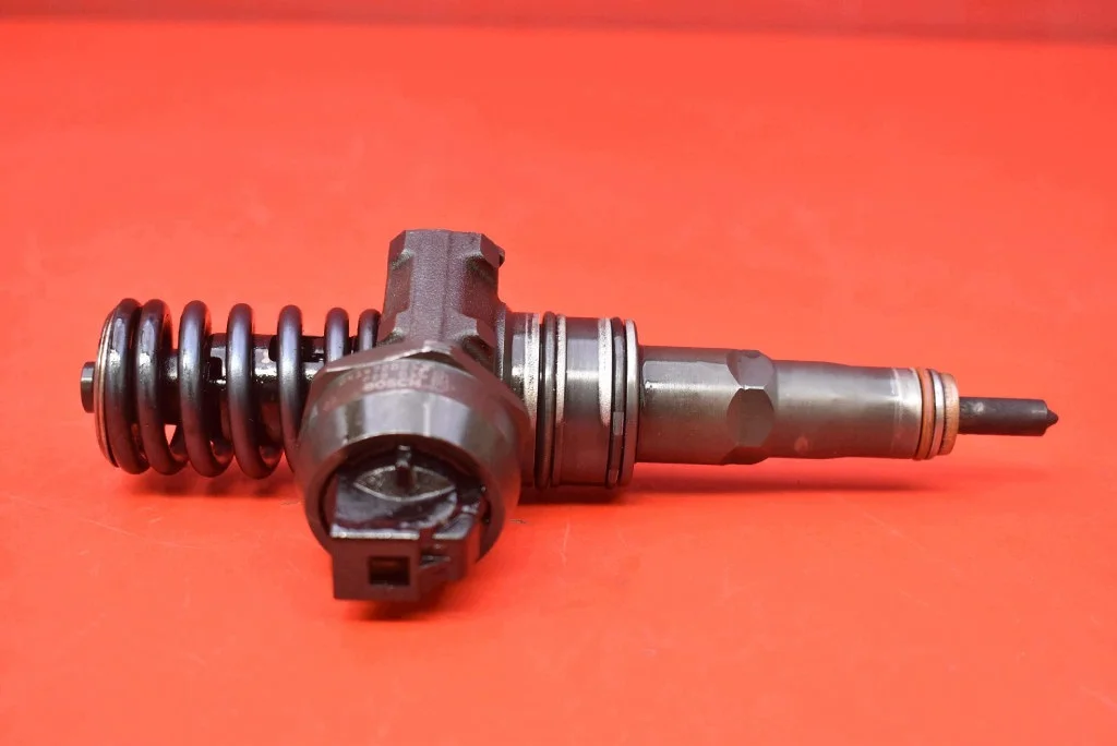 Einspritzdüse 038130073AG für Skoda Octavia II 1.9 TDI image 7