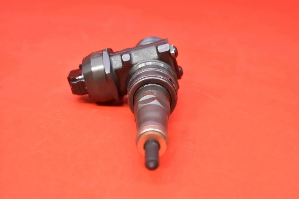 Einspritzdüse 038130073AG für Skoda Octavia II 1.9 TDI image 8