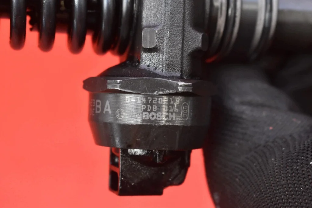 Einspritzdüse 038130073AG für Skoda Octavia II 1.9 TDI image 9