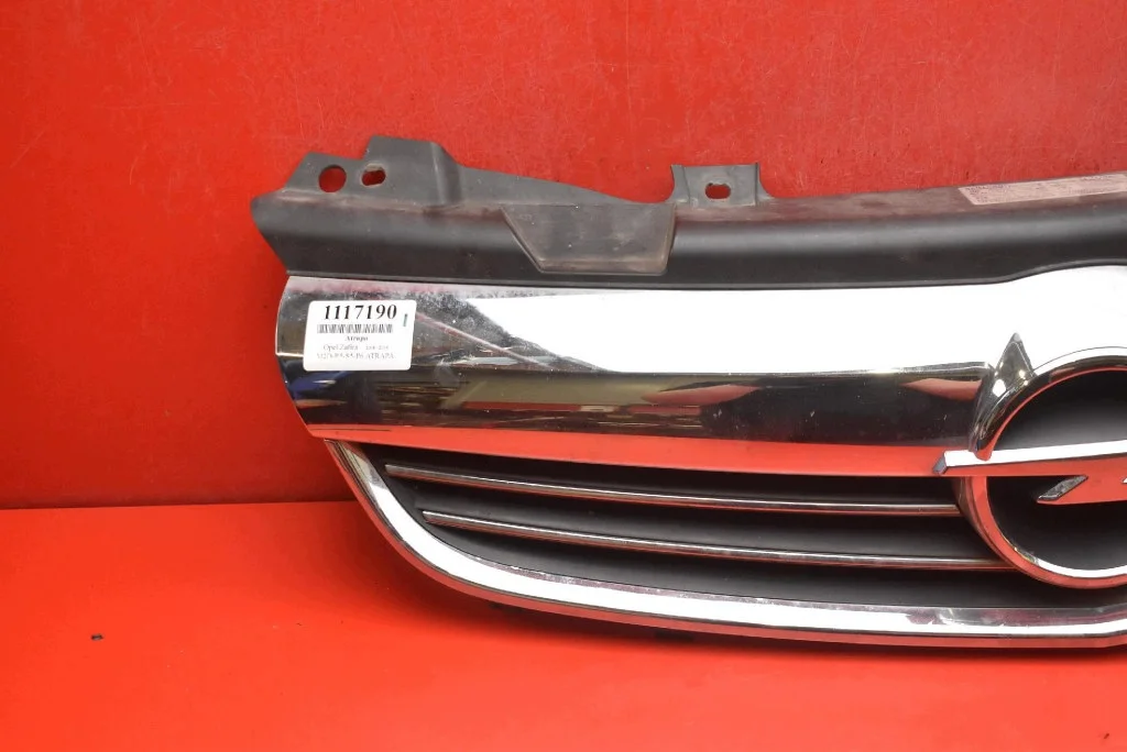 Griglia Opel Zafira B 08-14 Cromata Usata