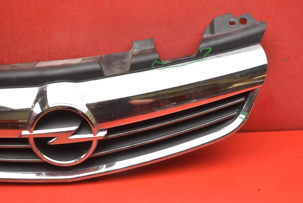 Kühlergrill Opel Zafira B 08-14 Chrom Schwarz image 3