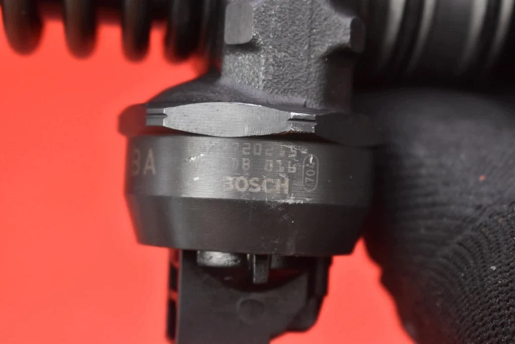 Einspritzdüse 038130073AG VW Golf 5 1.9 TDI image 9