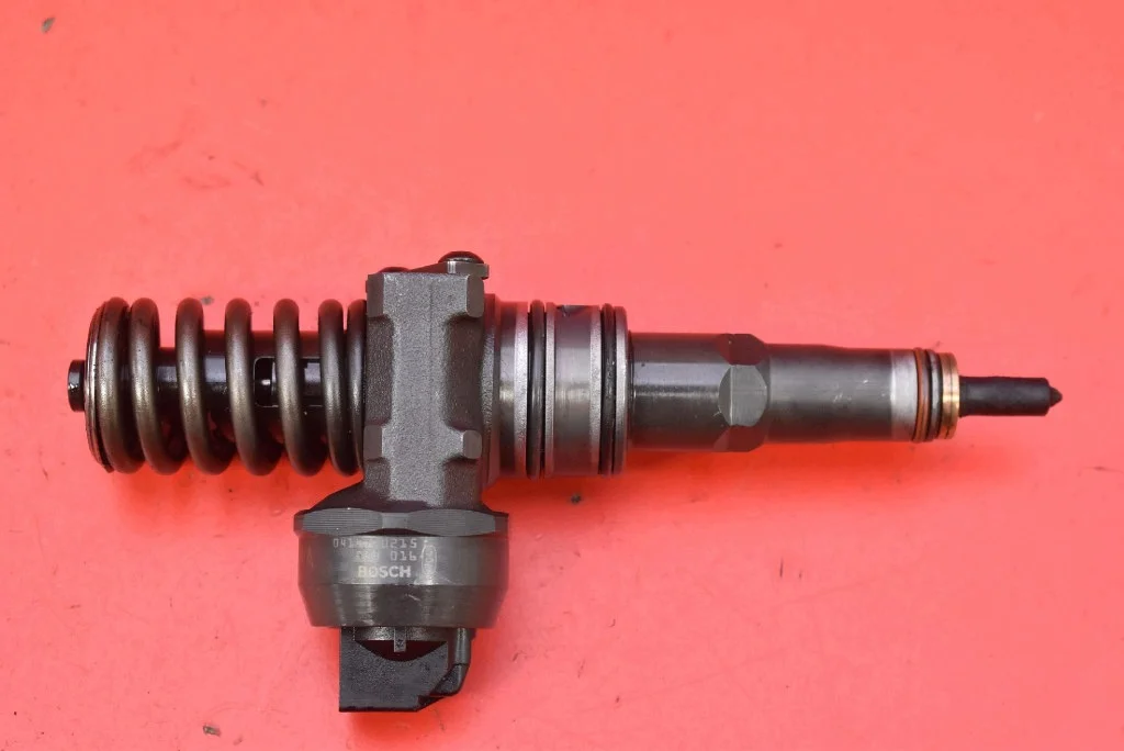 Inyector Bomba 038130073AG VW Golf 5 1.9 TDI