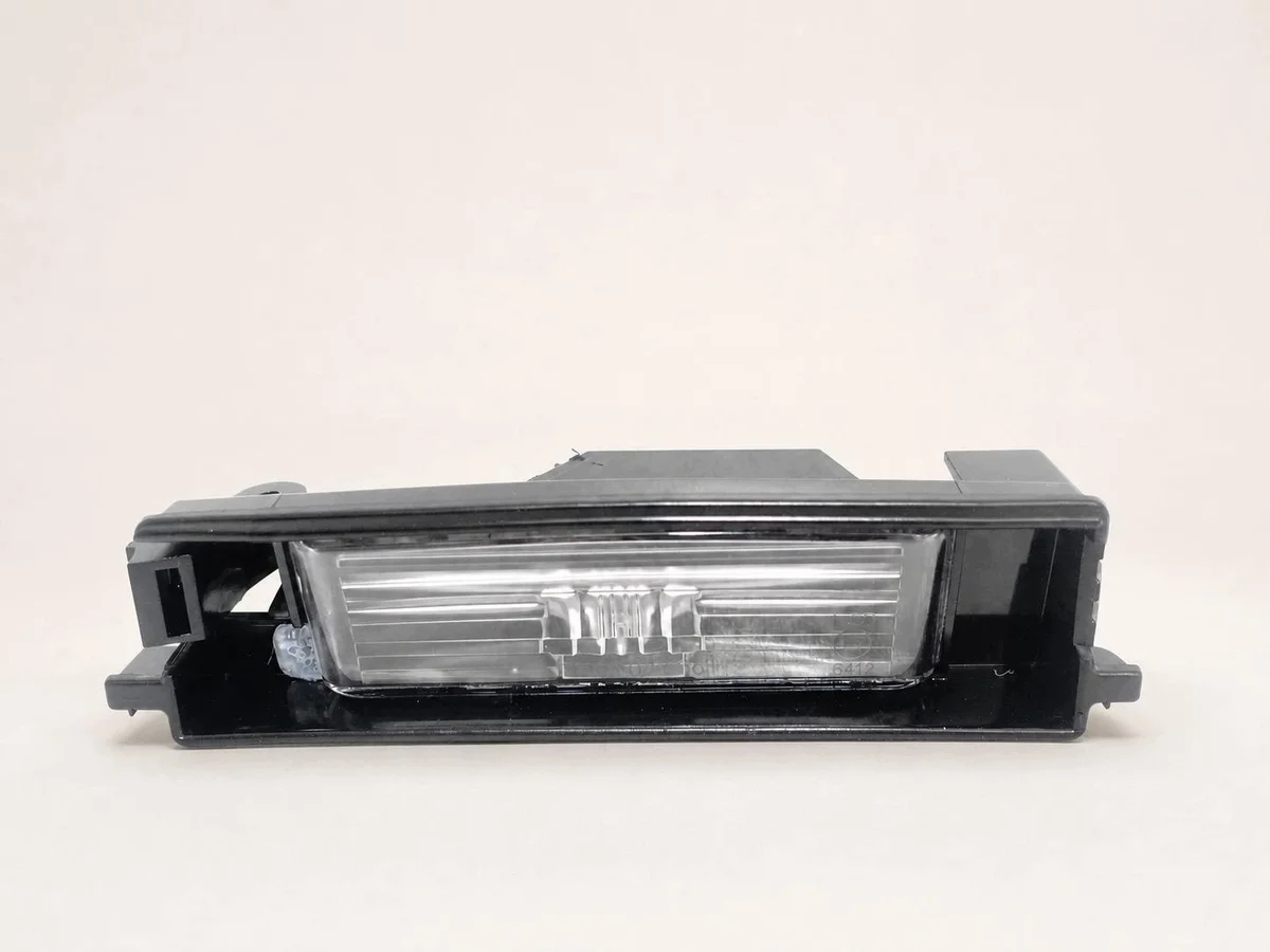 Lampe de plaque Toyota Corolla E21/Aygo II