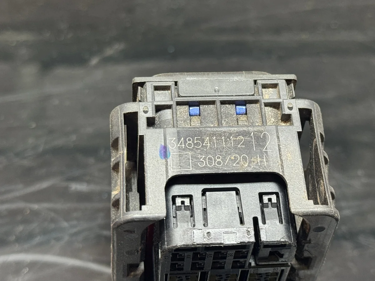 Conector Peugeot 34854111212 348541112 image 3