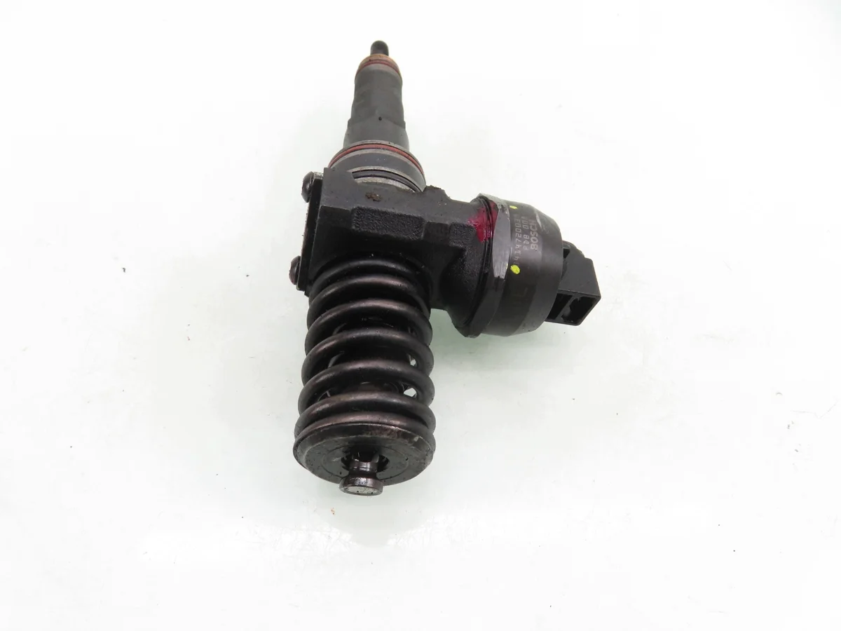 Inyector Seat Ibiza III 1.9 TDI ASZ Usado image 10
