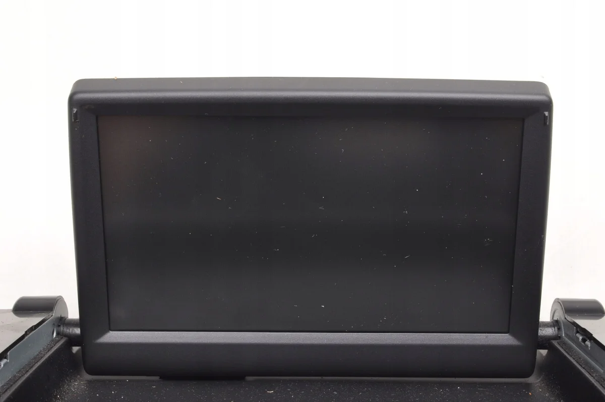Volvo C30 S40 V50 Navigation Screen Display 31285480 image 4