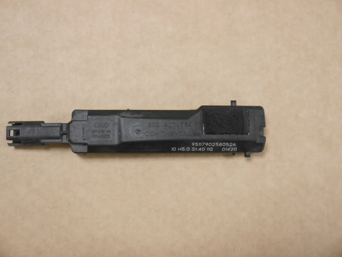 Audi Q5 A4 A5 Türgriff Sensor 8W0927754