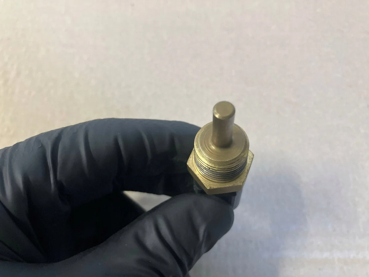 Mitsubishi L200 2017 Koelvloeistof Sensor 823023K image 4