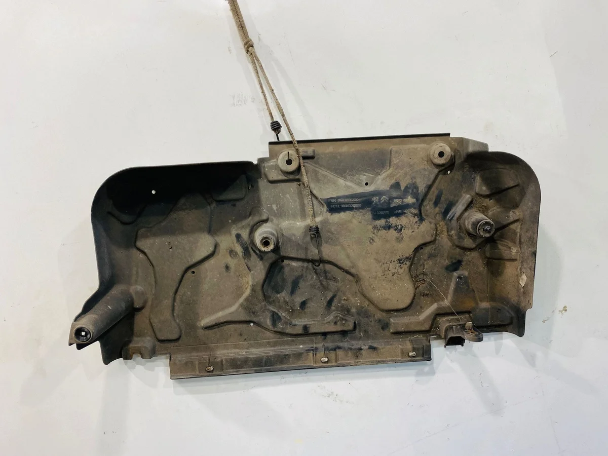 Protetor Chassi Traseiro Citroen C4 Grand Picasso II image 4