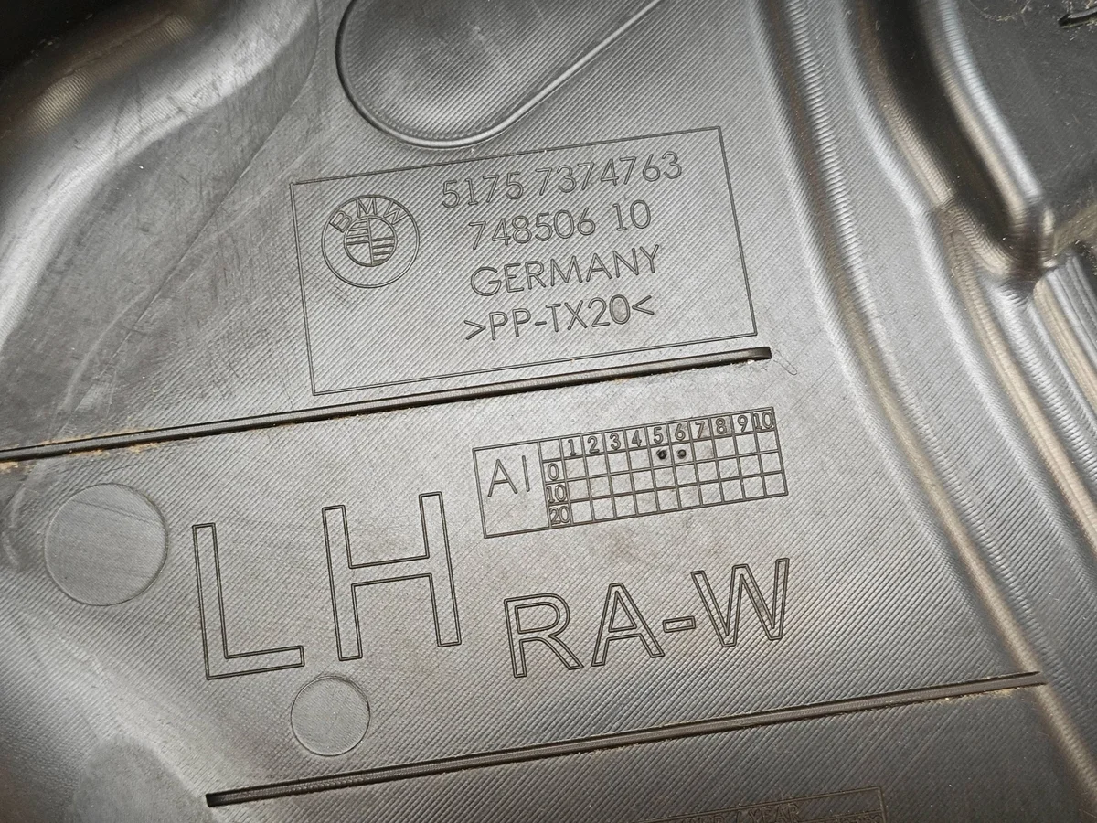 Cubierta Bajo Chasis BMW Serie 7 G16 G15 G14 image 4