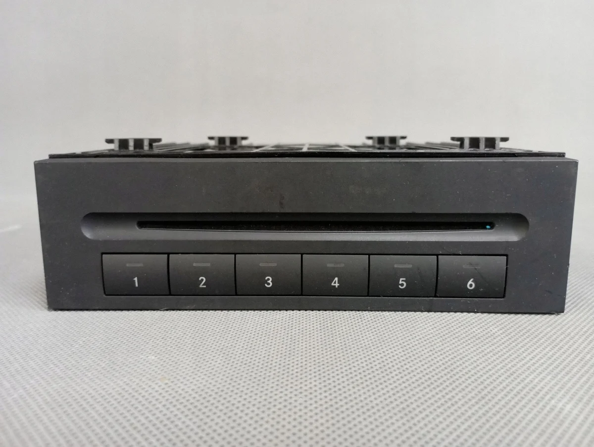 Mercedes SLK R171 CD DVD Changer A2118275542