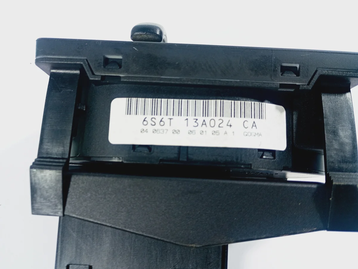 Interruptor Panel Luces Ford Fiesta V 5 LIFT image 5
