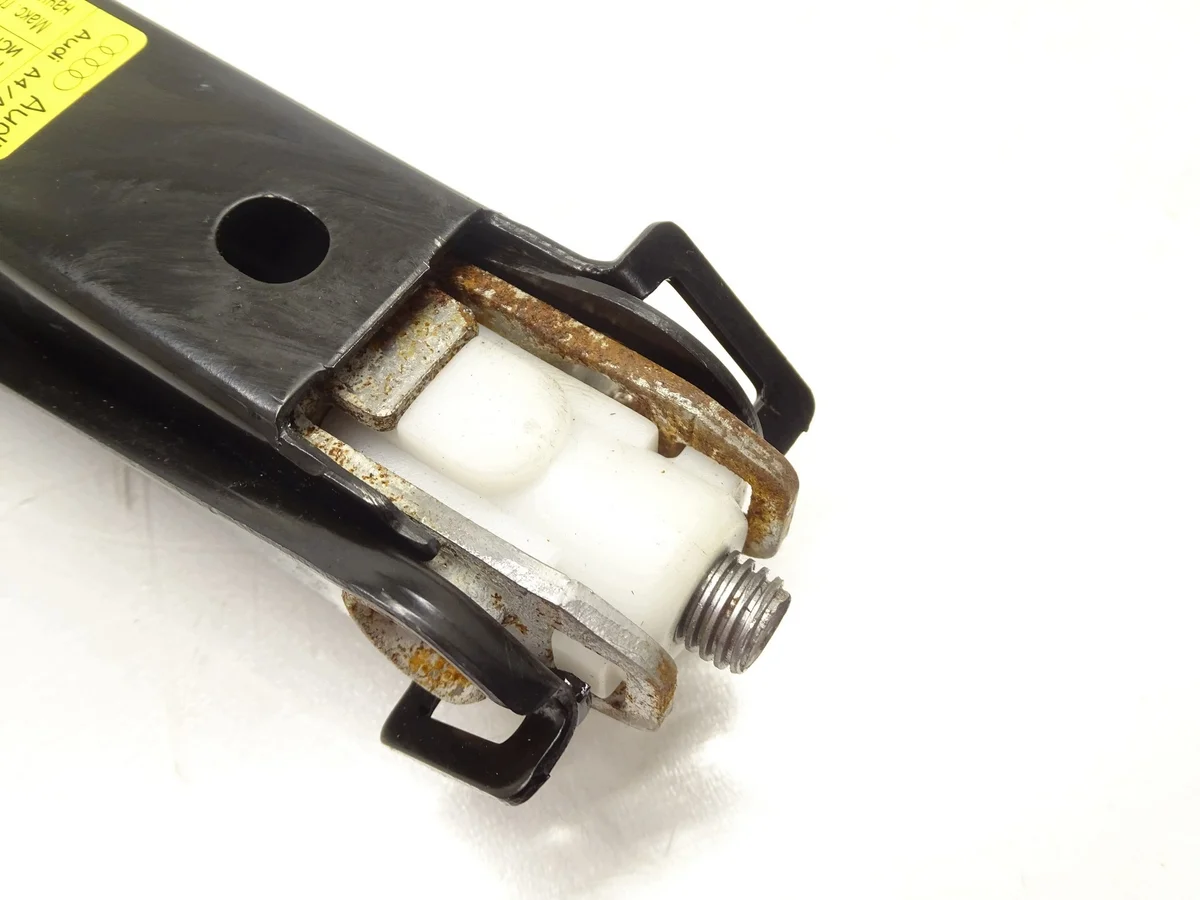 Wagenheber Audi A4 B8 A5 8T 8K0011031K gebraucht image 3