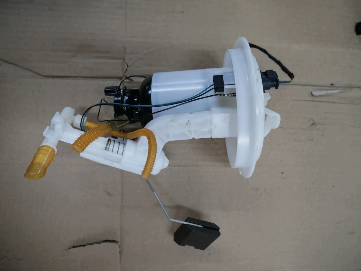 Bomba de Combustível Mercedes CLS 350 W218 A2184700194