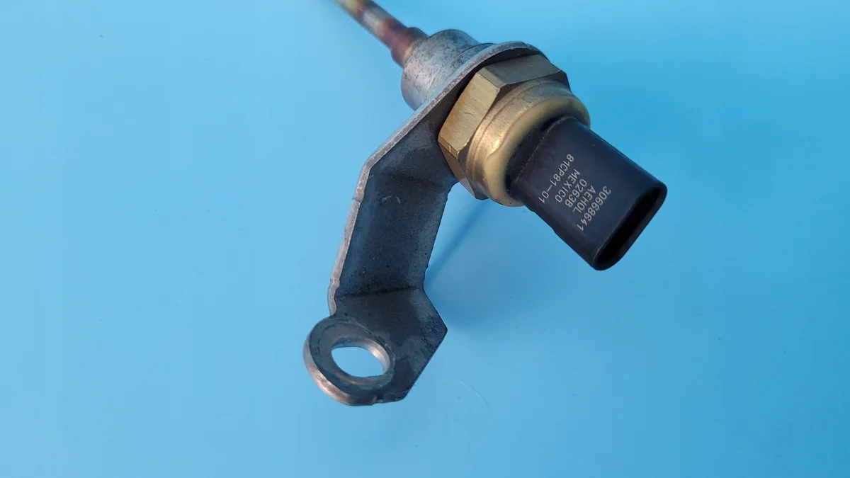 Volvo XC90 II 2.0D Abgasdrucksensor 30668641 image 3