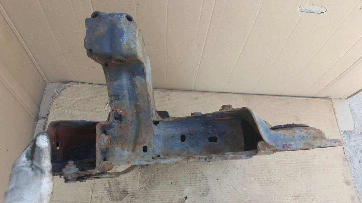 Fiat Bravo II Front Subframe Used AYC3358 image 4