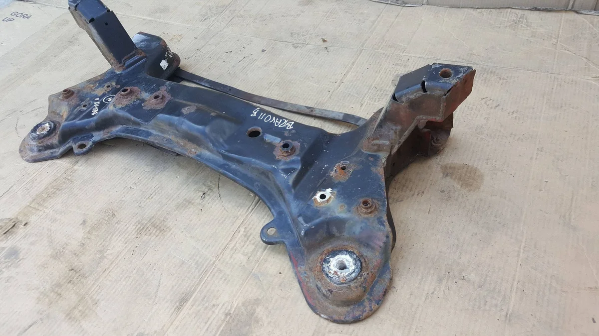 Fiat Bravo II Front Subframe Used AYC3358 image 5