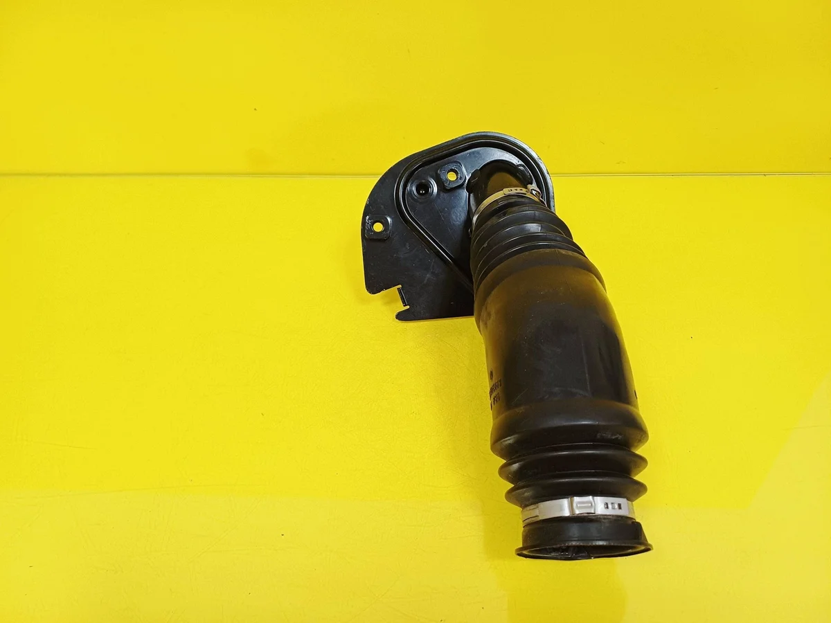 Steering Column U-Joint VW T5 Used image 6