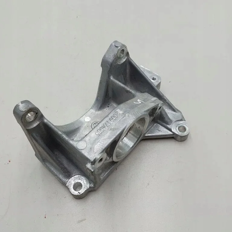 Lagerhalterung Achswelle NISSAN 211109B044 gebraucht