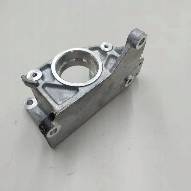 NISSAN 191225A004 Soporte Eje Eléctrico Usado image 3