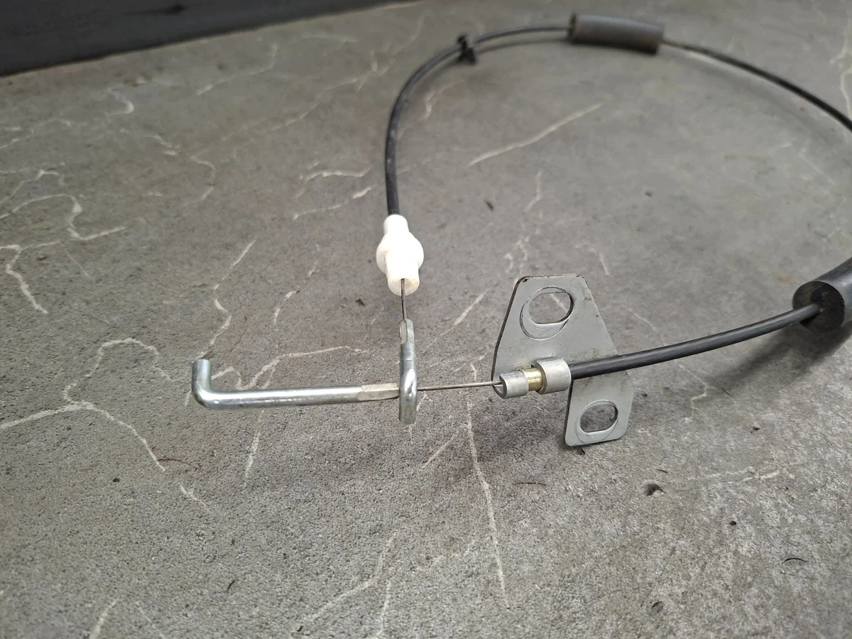 Nissan Terrano II Trunk Latch Cable Used