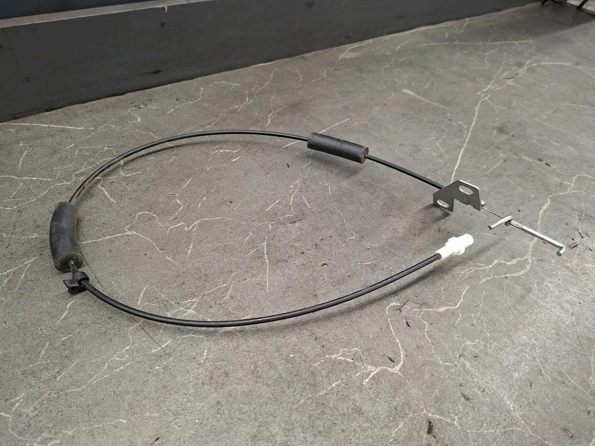 Cable Maletero Nissan Terrano II 2.4b 97r 3d image 4