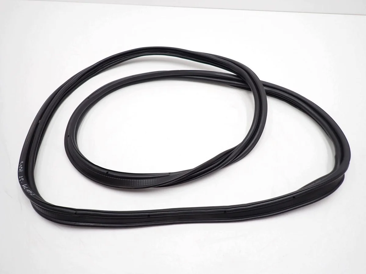 Dichtung Heckklappe Peugeot 5008 III 9839897080
