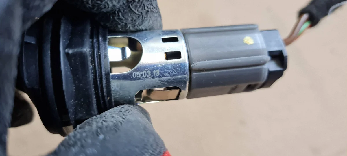 Audi A7 4G 12V Cigarette Lighter Socket image 7