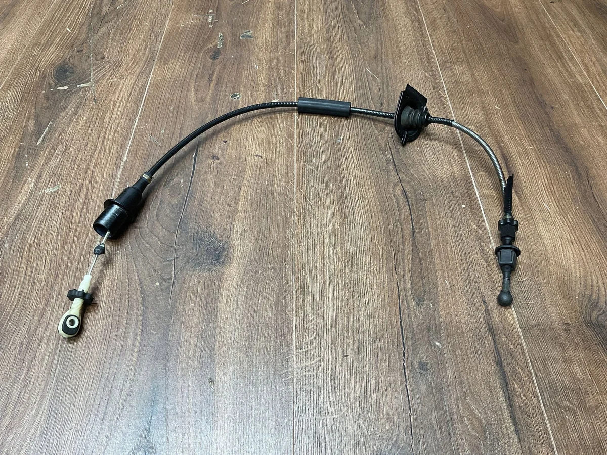 Kaasuvaijeri Mercedes-Benz SL R129 Käytetty