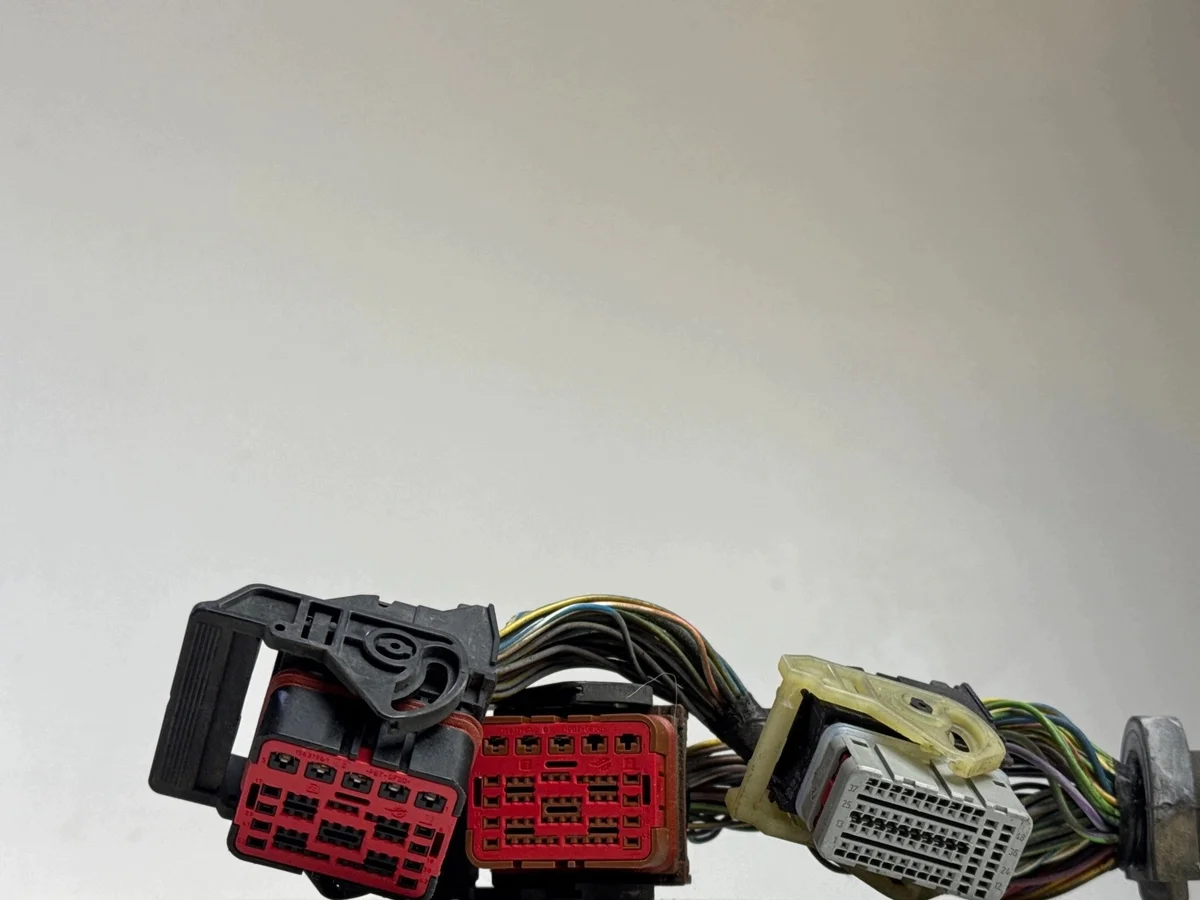 Engine Control Unit Plug Ford Focus MK3 2.0 TDCI image 3