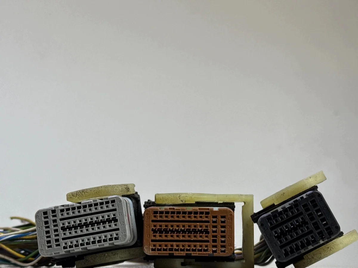 Conector ECU Ford C-max MK2 1.6 BV61-12A650-CNC image 4