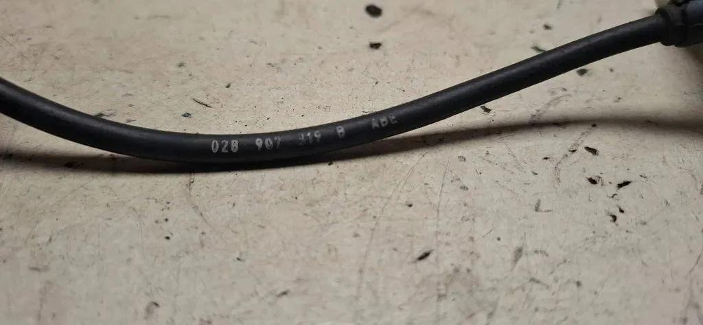 Used Crankshaft Position Sensor Audi A4 B7 image 4