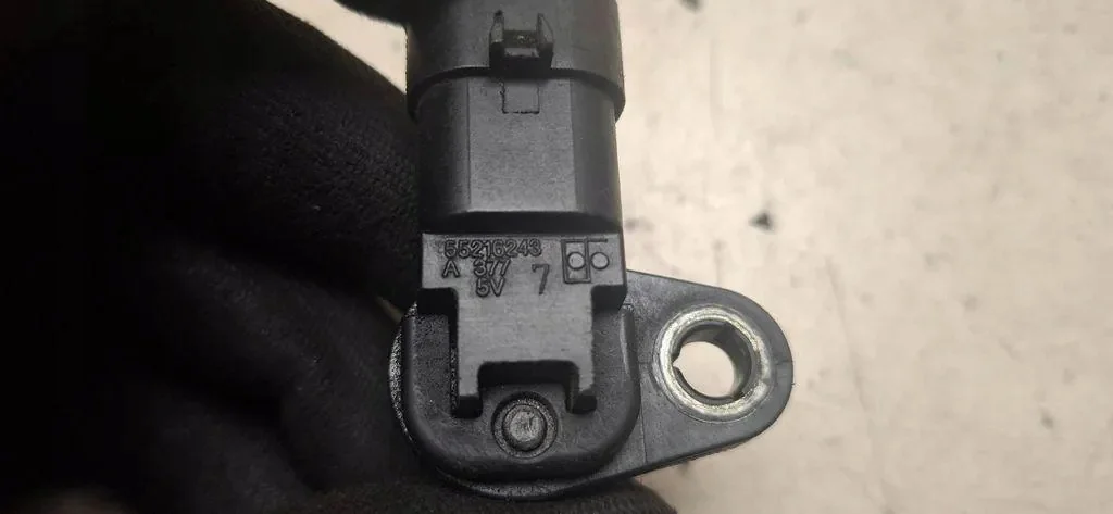 Sensor Posición Árbol Levas Opel Insignia 55216243 image 3