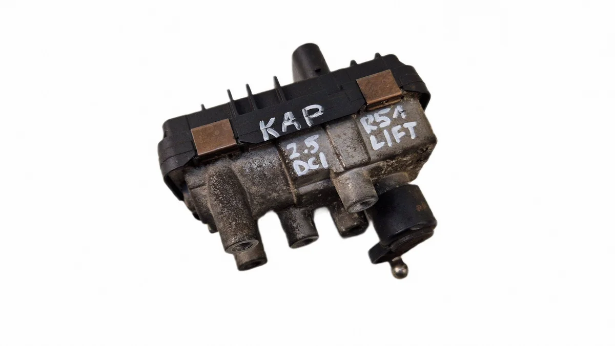 Nissan Pathfinder R51 Stellmotor Turbolader 2.5 DCI