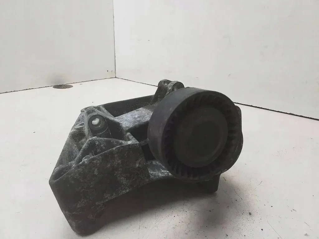 Support compresseur clim BMW 1 (E87) 24168110 image 4